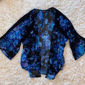 Express Women’s Floral Lace Kimono